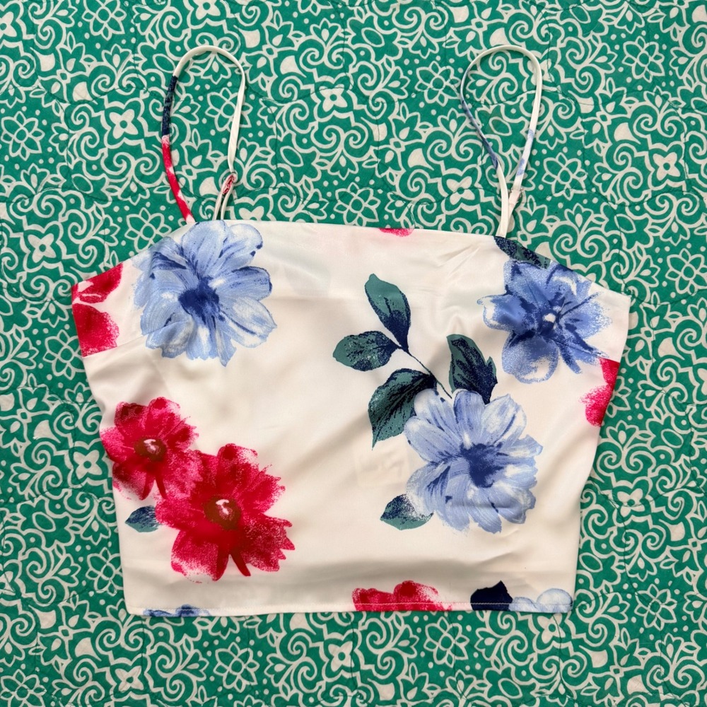 Sadie & Sage Floral Crop Top White Blue Pink Satin Smocked Cami AG2115DL Large